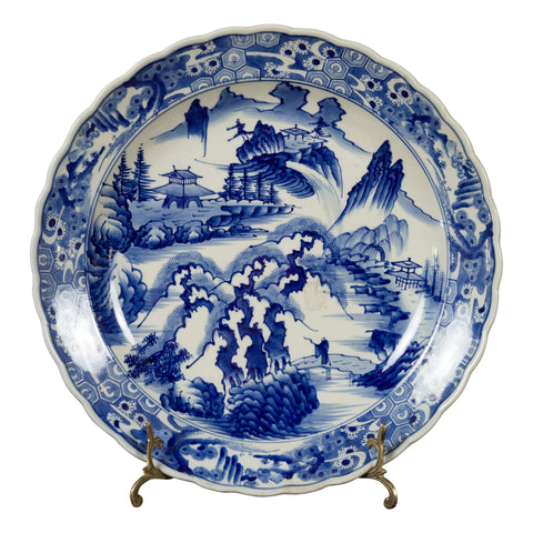 Japanese 19th Century Porcelain Imari Plate with Painted Blue and White Décor
