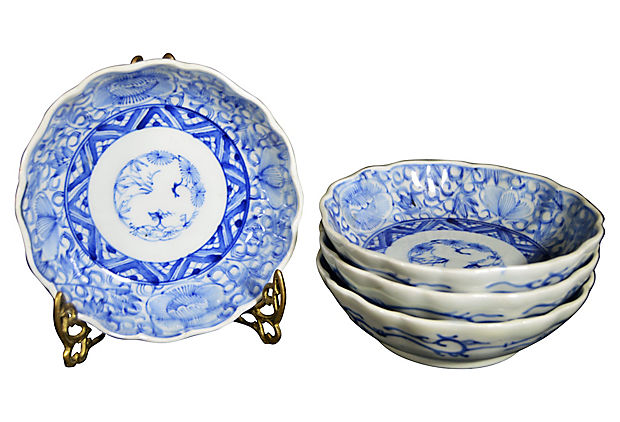 Set of 4 Antique Hand Painted Chinese Porcelain Bowl-1. Asian & Chinese Furniture, Art, Antiques, Vintage Home Décor for sale at FEA Home