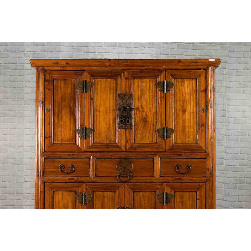 Chinese 19th Century Qing Dynasty Period Accordion Door Cabinet with Drawers