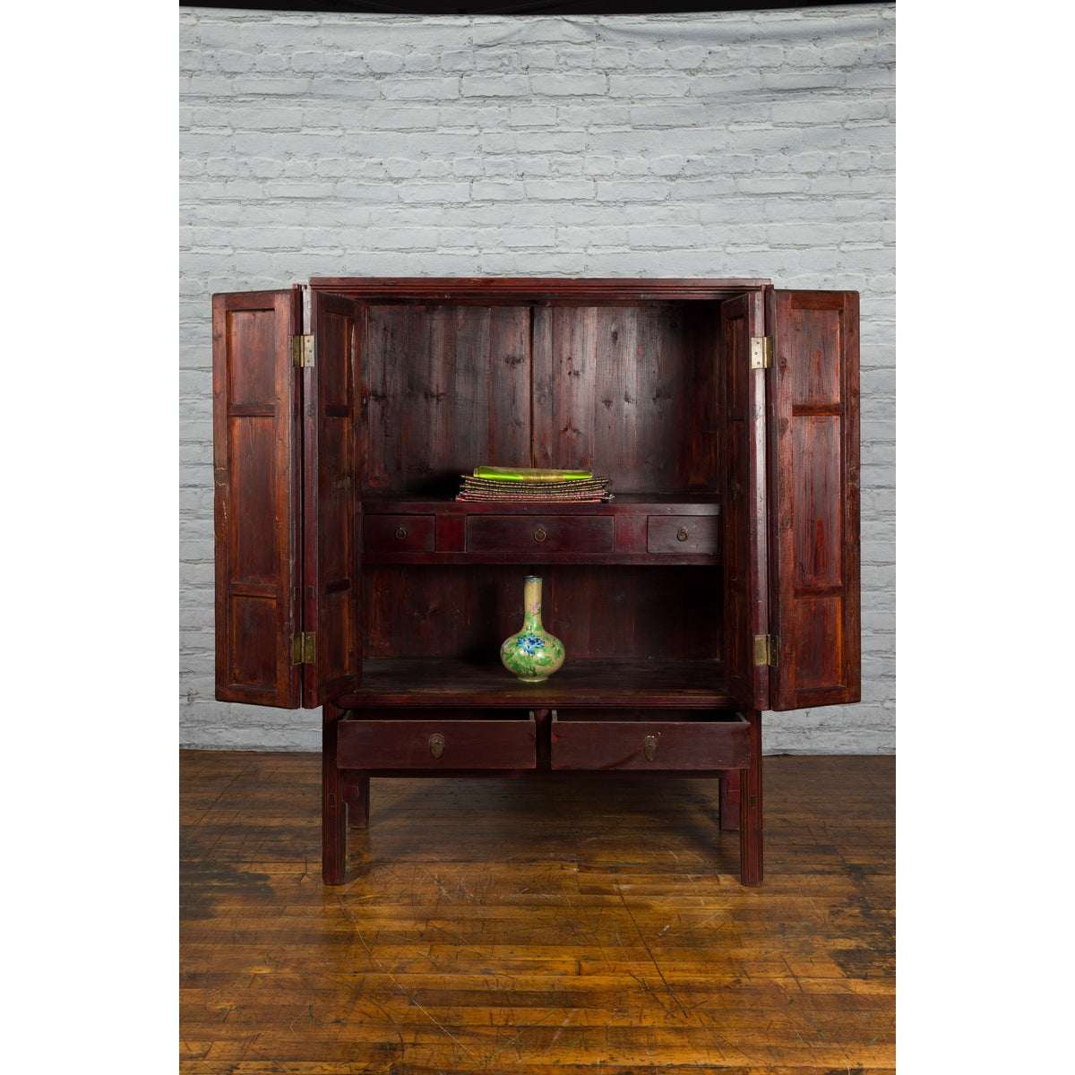 Large Chinese 19th Century Qing Dynasty Tapering Cabinet with Accordion Doors-3. Asian &amp; Chinese Furniture, Art, Antiques, Vintage Home Décor for sale at FEA Home