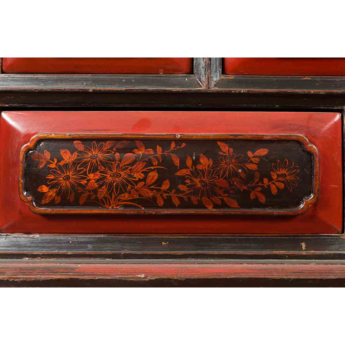 Chinese Red and Black Lacquered 19th Century Altar Coffer Table with Chinoiserie-14. Asian &amp; Chinese Furniture, Art, Antiques, Vintage Home Décor for sale at FEA Home