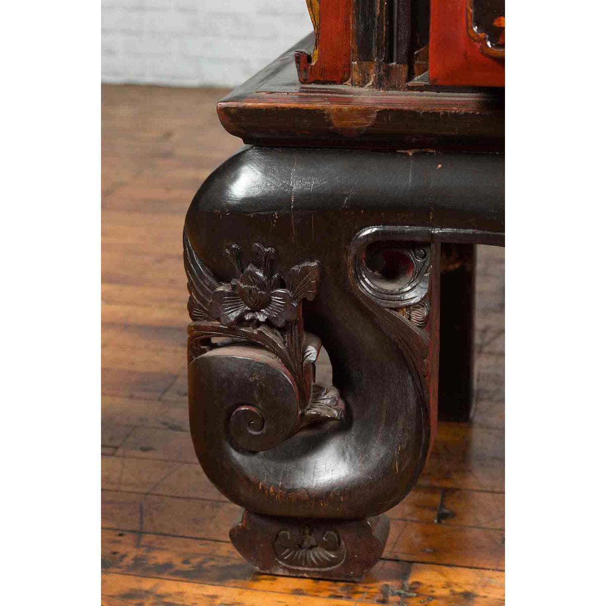 Chinese Red and Black Lacquered 19th Century Altar Coffer Table with Chinoiserie-15. Asian &amp; Chinese Furniture, Art, Antiques, Vintage Home Décor for sale at FEA Home