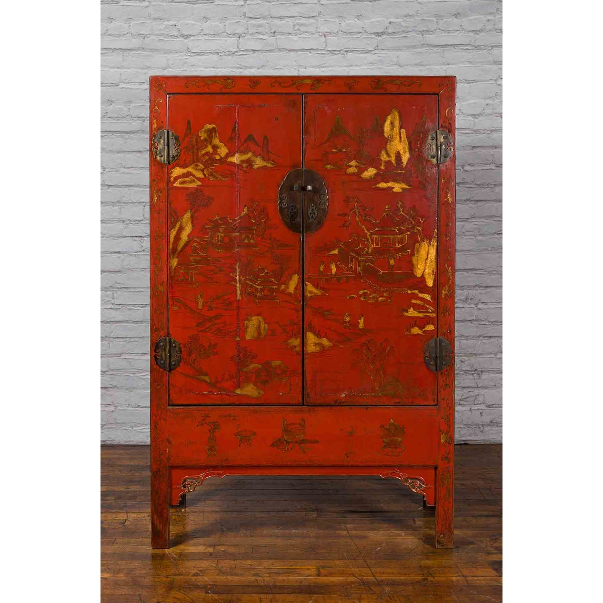 Chinese Qing Dynasty 19th Century Red Lacquer Cabinet with Gold Chinoiseries-2. Asian & Chinese Furniture, Art, Antiques, Vintage Home Décor for sale at FEA Home