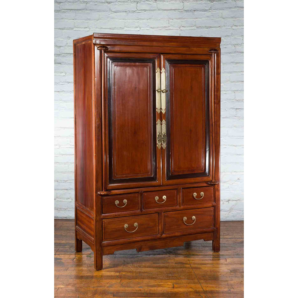 Chinese Two-Toned Cabinet with Doors and Five Drawers from the 20th Century-2. Asian & Chinese Furniture, Art, Antiques, Vintage Home Décor for sale at FEA Home