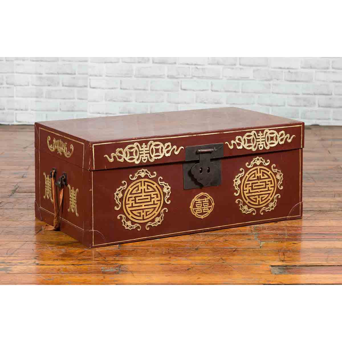 Vintage Chinese Red Blanket Chest with Gold Details and Calligraphy Motifs-2. Asian & Chinese Furniture, Art, Antiques, Vintage Home Décor for sale at FEA Home