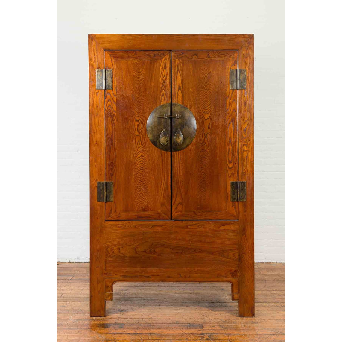 Chinese Qing Dynasty 19th Century Nicely Grained Cabinet with Medallion Lock-2. Asian & Chinese Furniture, Art, Antiques, Vintage Home Décor for sale at FEA Home