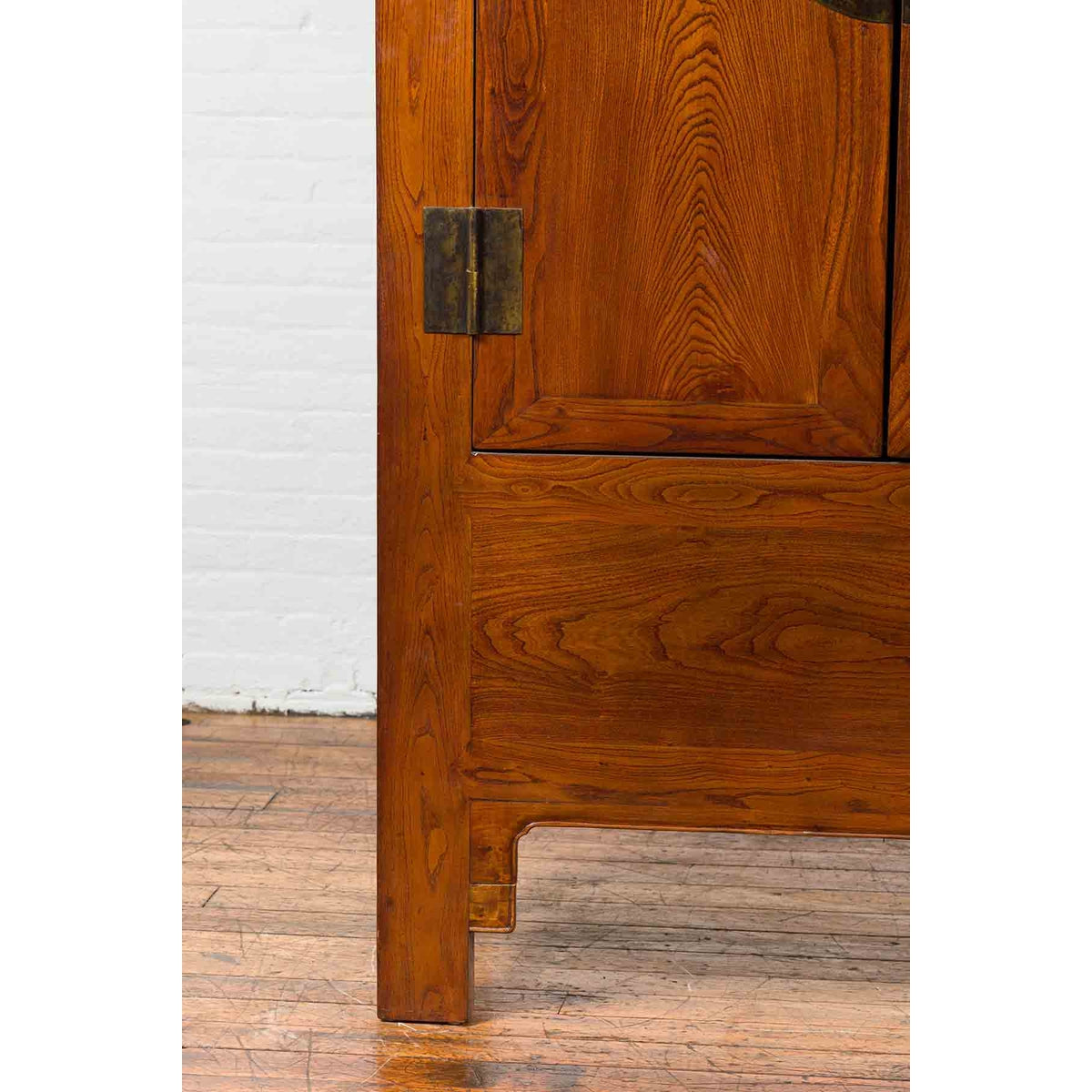 Chinese Qing Dynasty 19th Century Nicely Grained Cabinet with Medallion Lock-8. Asian &amp; Chinese Furniture, Art, Antiques, Vintage Home Décor for sale at FEA Home