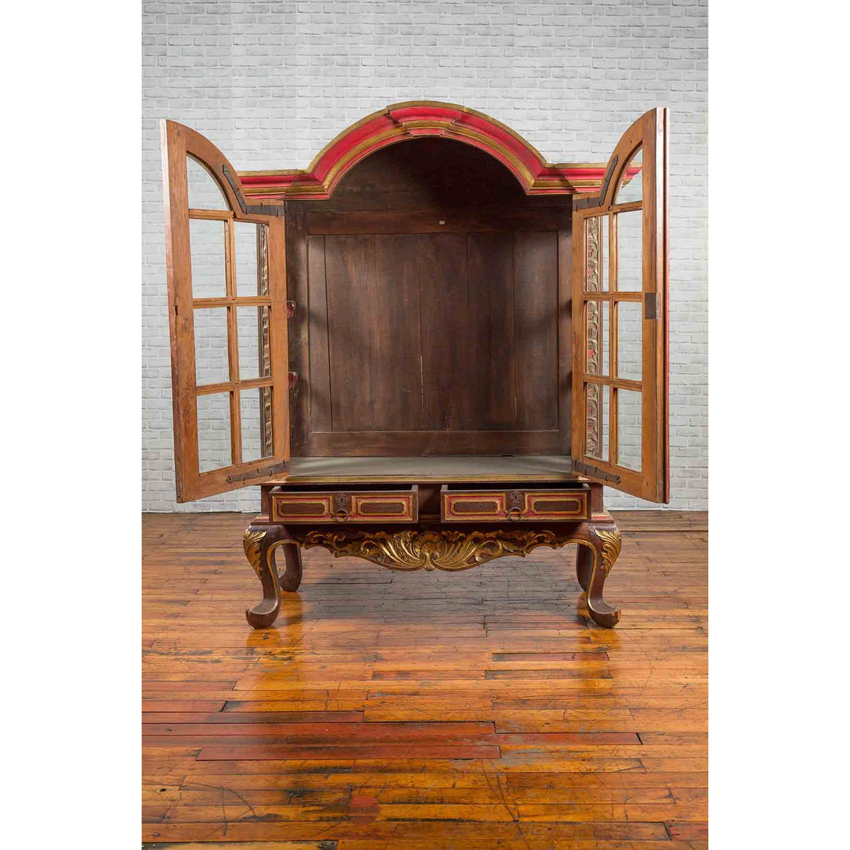 Dutch Colonial Early 20th Century Bonnet Top Gilded Cabinet with Glass Doors-12. Asian &amp; Chinese Furniture, Art, Antiques, Vintage Home Décor for sale at FEA Home