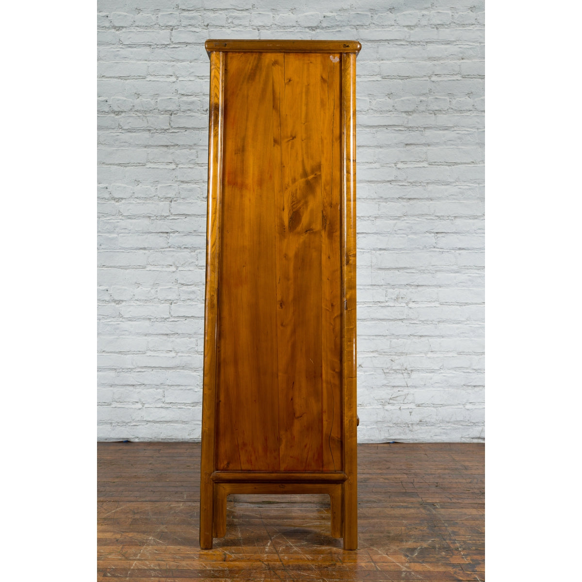 Chinese Qing Dynasty 19th Century Elmwood Noodle Cabinet with Hidden Drawers-12. Asian &amp; Chinese Furniture, Art, Antiques, Vintage Home Décor for sale at FEA Home