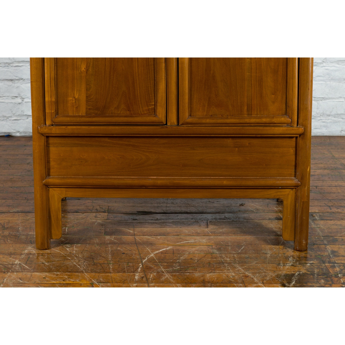 Chinese Qing Dynasty 19th Century Elmwood Noodle Cabinet with Hidden Drawers-8. Asian &amp; Chinese Furniture, Art, Antiques, Vintage Home Décor for sale at FEA Home