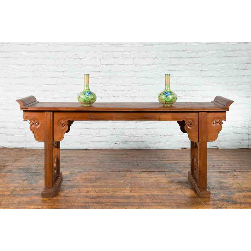 Qing Dynasty 19th Century Chinese Altar Console Table with Carved Cloudy Motifs