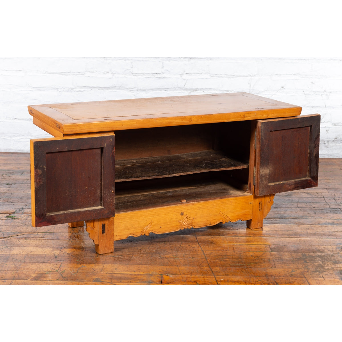 Chinese Antique Elm Wood Sideboard with Carved Spandrels and Bronze Hardware-3. Asian &amp; Chinese Furniture, Art, Antiques, Vintage Home Décor for sale at FEA Home