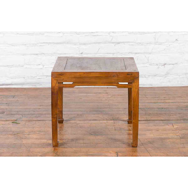 Small Chinese Early 20th Century Coffee Table with Humpback Stretchers