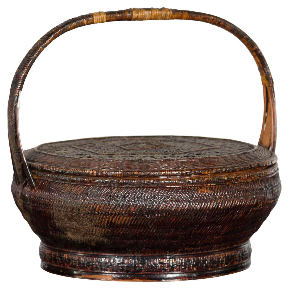 19th Century Chinese Qing Dynasty Handwoven Rattan and Bamboo Basket with Handle-1. Asian & Chinese Furniture, Art, Antiques, Vintage Home Décor for sale at FEA Home