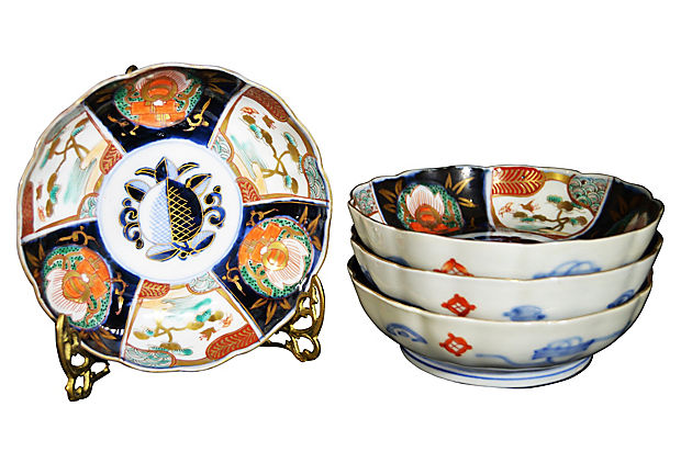 Set of 4 Antique Hand Painted Japanese Imari Porcelain Bowl-1. Asian & Chinese Furniture, Art, Antiques, Vintage Home Décor for sale at FEA Home