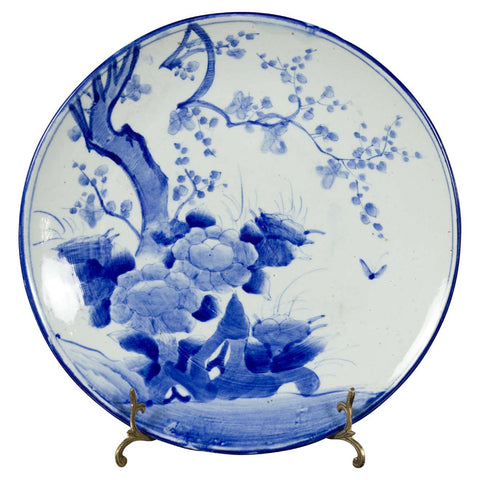 19th Century Japanese Porcelain Plate with Hand-Painted Blue and White Décor-YN4786-1. Asian & Chinese Furniture, Art, Antiques, Vintage Home Décor for sale at FEA Home
