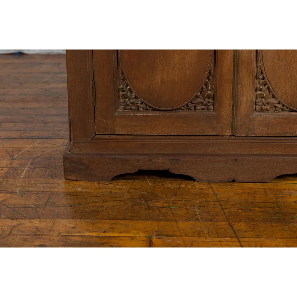 Indian Vintage Wooden Cabinet with Lattice Motifs and Carved Panels-9. Asian &amp; Chinese Furniture, Art, Antiques, Vintage Home Décor for sale at FEA Home