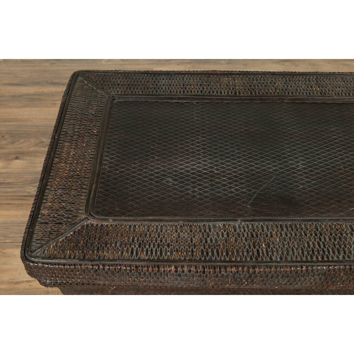 Chinese Antique Large Rattan Basket Coffee Table with Dark Brown Patina and Lid-11. Asian &amp; Chinese Furniture, Art, Antiques, Vintage Home Décor for sale at FEA Home