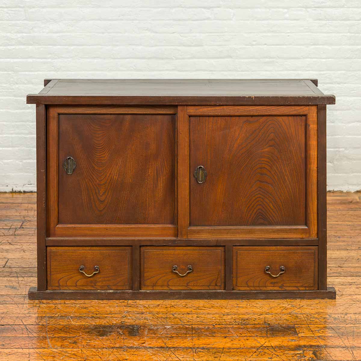 Japanese 19th Century Keyaki Wood Buffet with Sliding Doors and Three Drawers-2. Asian & Chinese Furniture, Art, Antiques, Vintage Home Décor for sale at FEA Home