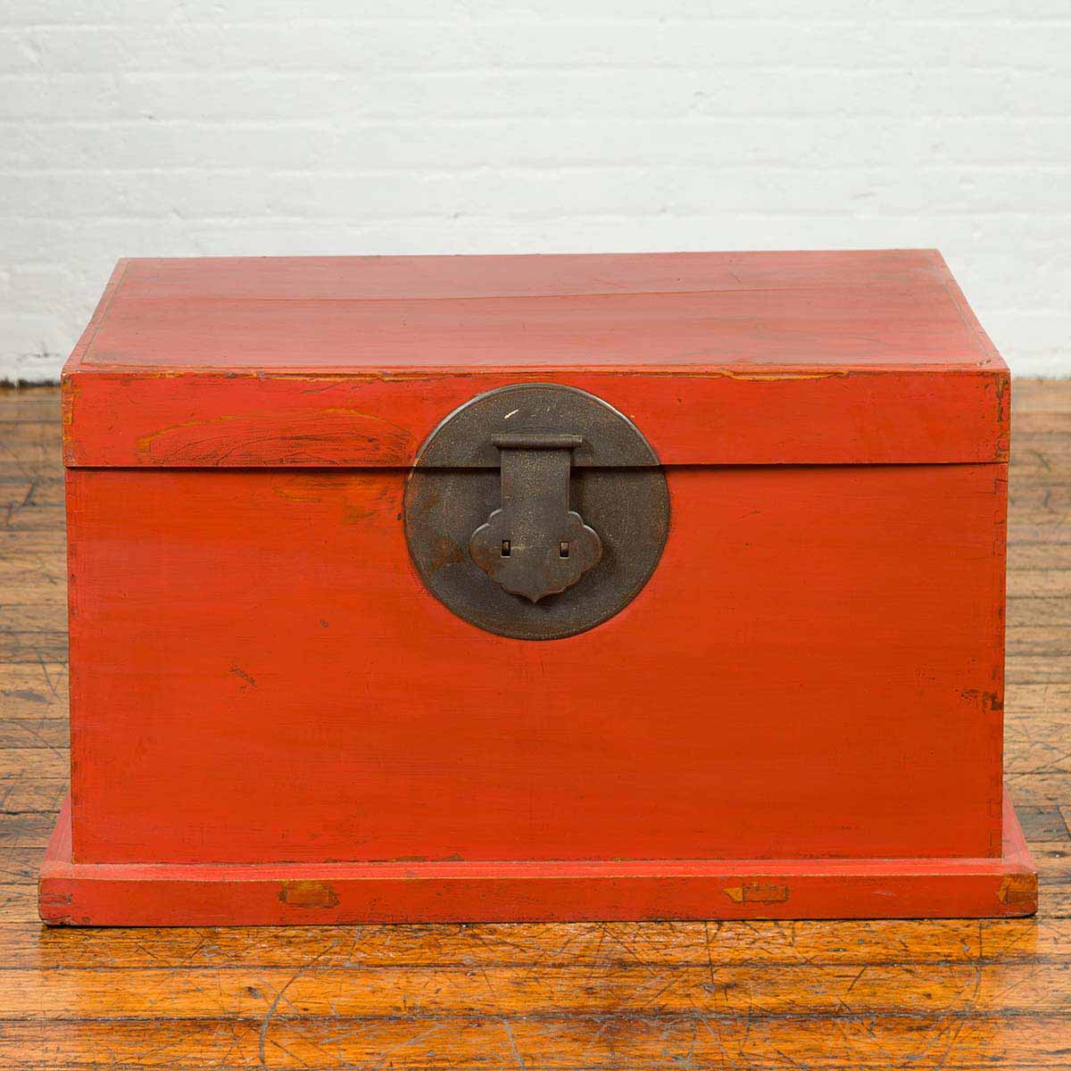 Chinese 19th Century Qing Dynasty Red Lacquered Blanket Chest with Iron Hardware-2. Asian & Chinese Furniture, Art, Antiques, Vintage Home Décor for sale at FEA Home
