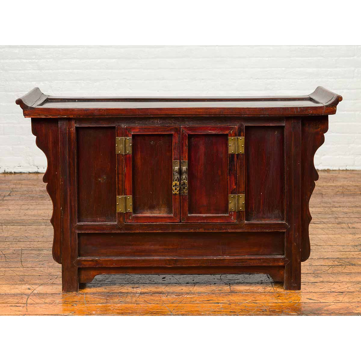 Chinese Antique Ming Dynasty Style Red Rose Console Cabinet with Everted Flanged-2. Asian & Chinese Furniture, Art, Antiques, Vintage Home Décor for sale at FEA Home