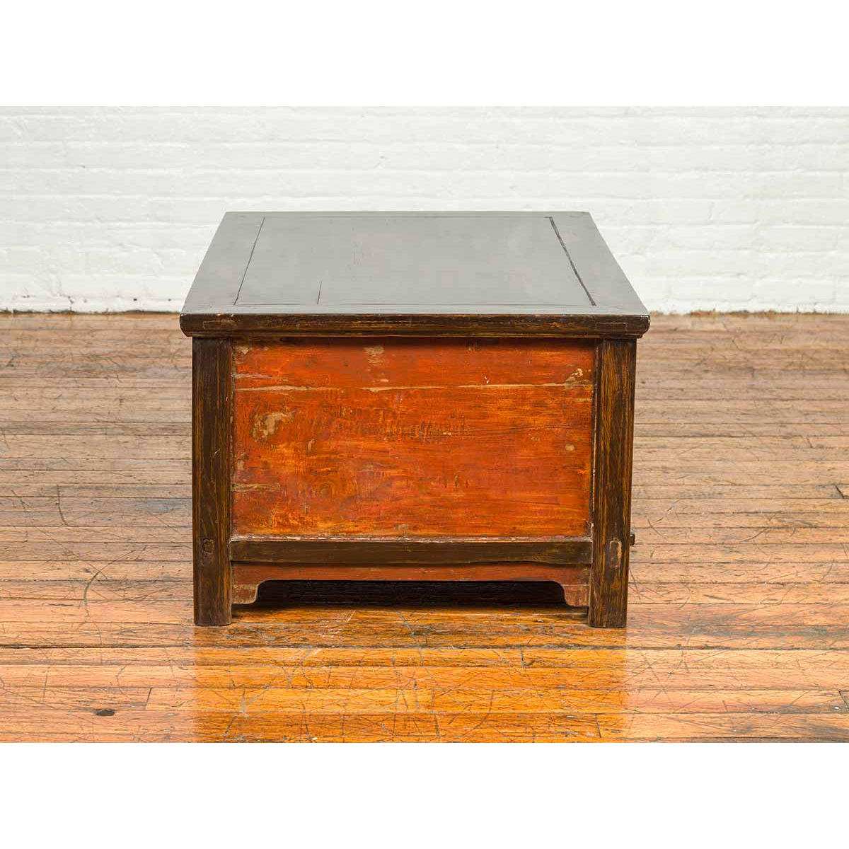 Chinese Qing 19th Century Coffee Table with Storage and Painted Floral Decor-12. Asian &amp; Chinese Furniture, Art, Antiques, Vintage Home Décor for sale at FEA Home