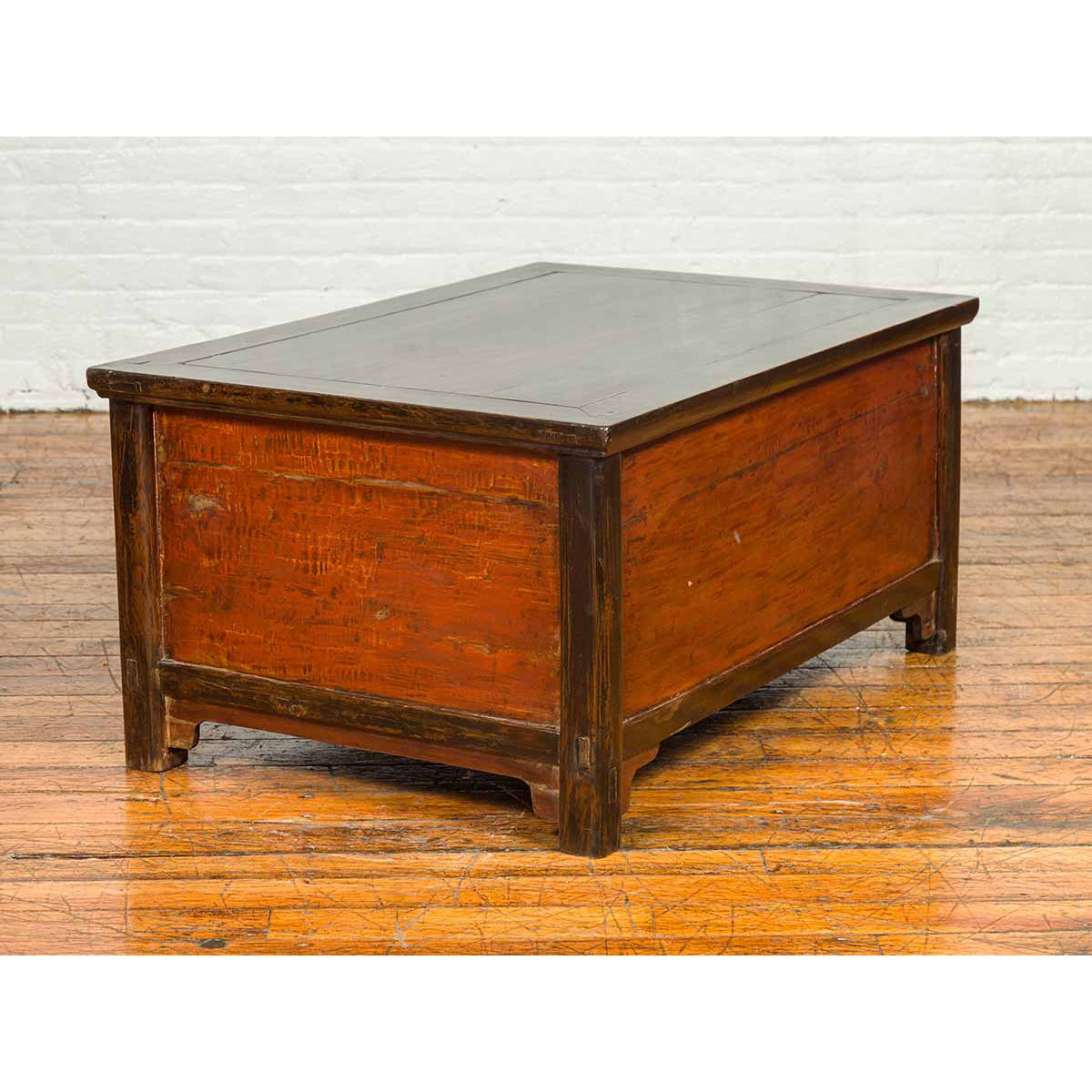 Chinese Qing 19th Century Coffee Table with Storage and Painted Floral Decor-14. Asian &amp; Chinese Furniture, Art, Antiques, Vintage Home Décor for sale at FEA Home