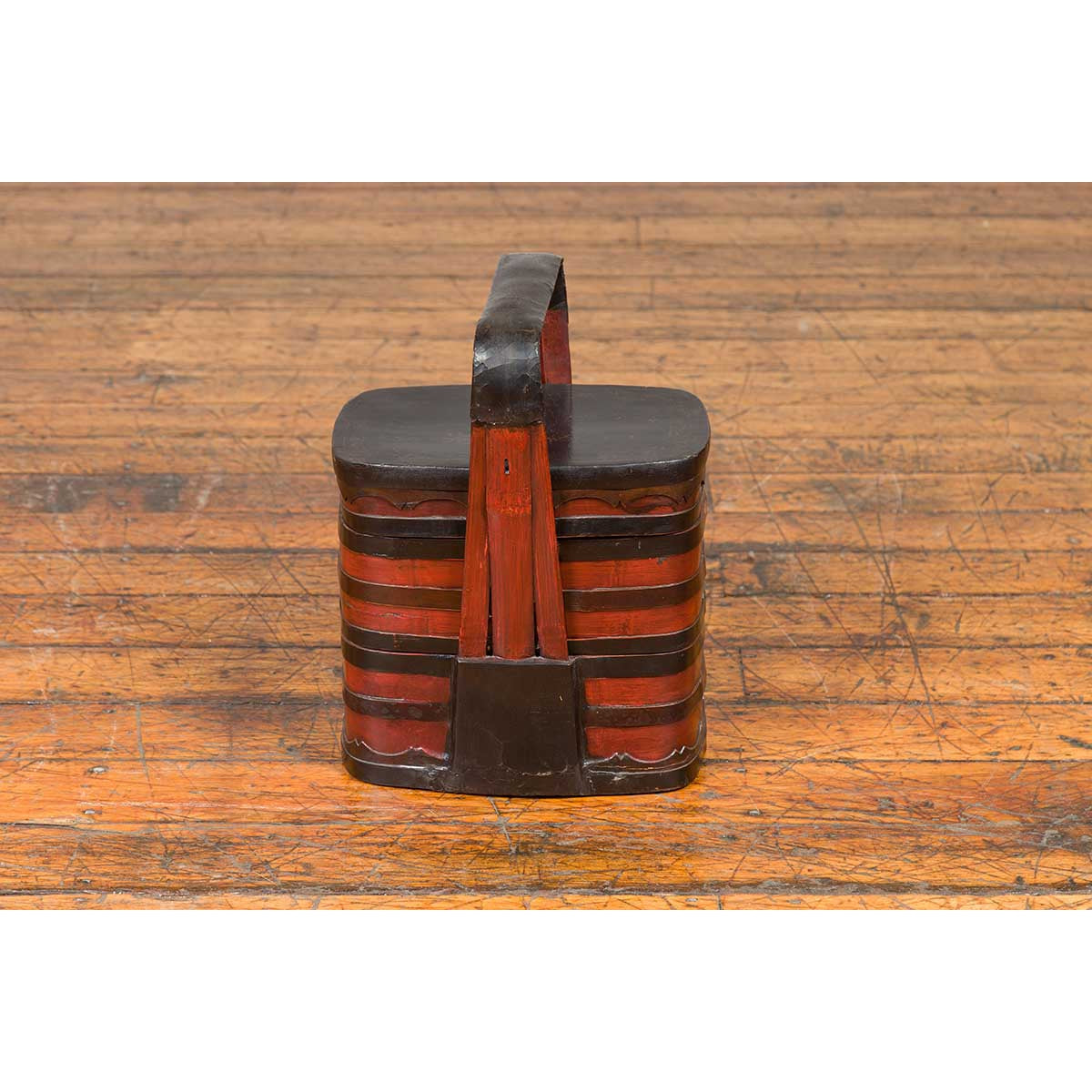 Chinese Red and Black Lacquered Tiered Lunch Box with Handle and Calligraphy-2. Asian & Chinese Furniture, Art, Antiques, Vintage Home Décor for sale at FEA Home