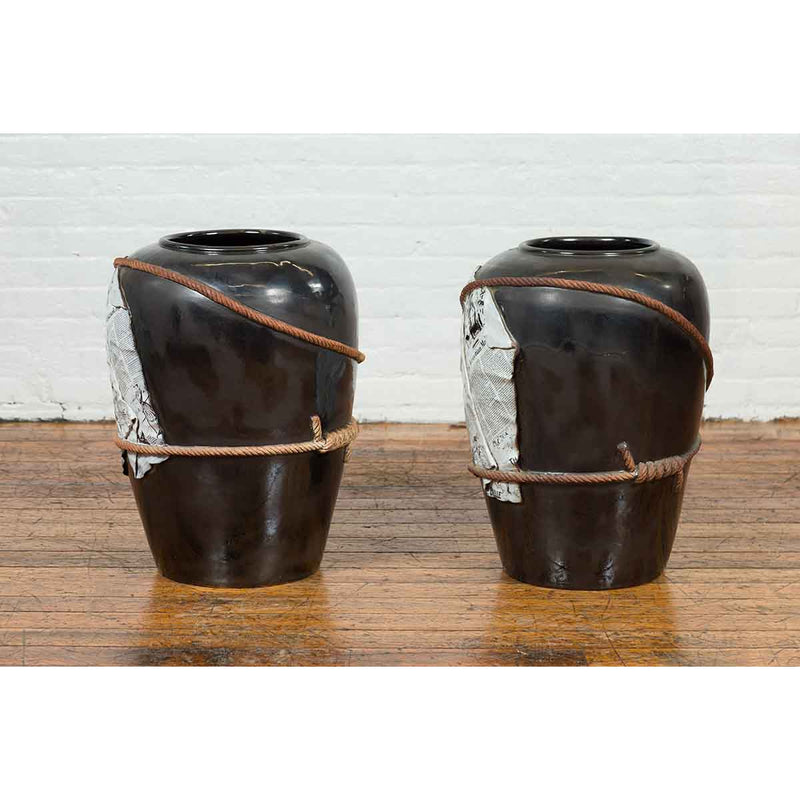 Large Thai Exterior Flower Vase with Black Patina, Rope and Newspaper Motifs-YN6849-12. Asian & Chinese Furniture, Art, Antiques, Vintage Home Décor for sale at FEA Home