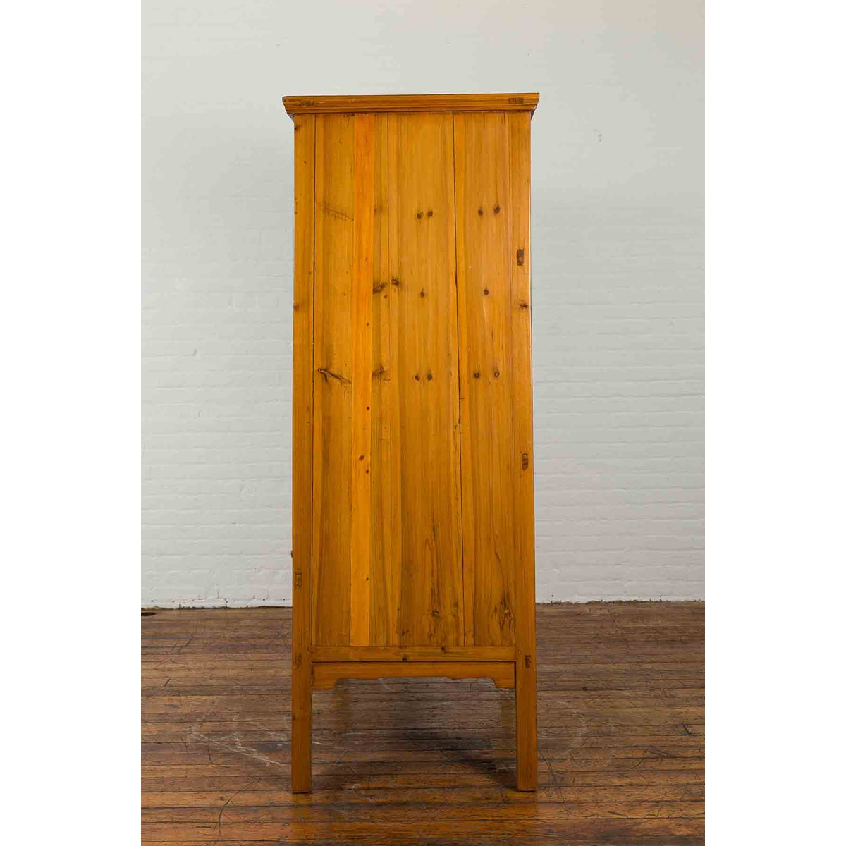 Chinese Qing Dynasty 19th Century Tapered Cabinet with Round Medallion Hardware-14. Asian &amp; Chinese Furniture, Art, Antiques, Vintage Home Décor for sale at FEA Home