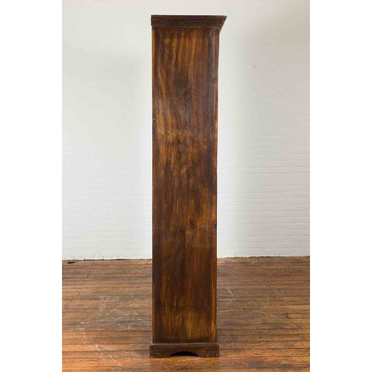 19th Century Indian Wooden Bookcase from Gujarat with Carved Friezes and Rosette-13. Asian &amp; Chinese Furniture, Art, Antiques, Vintage Home Décor for sale at FEA Home