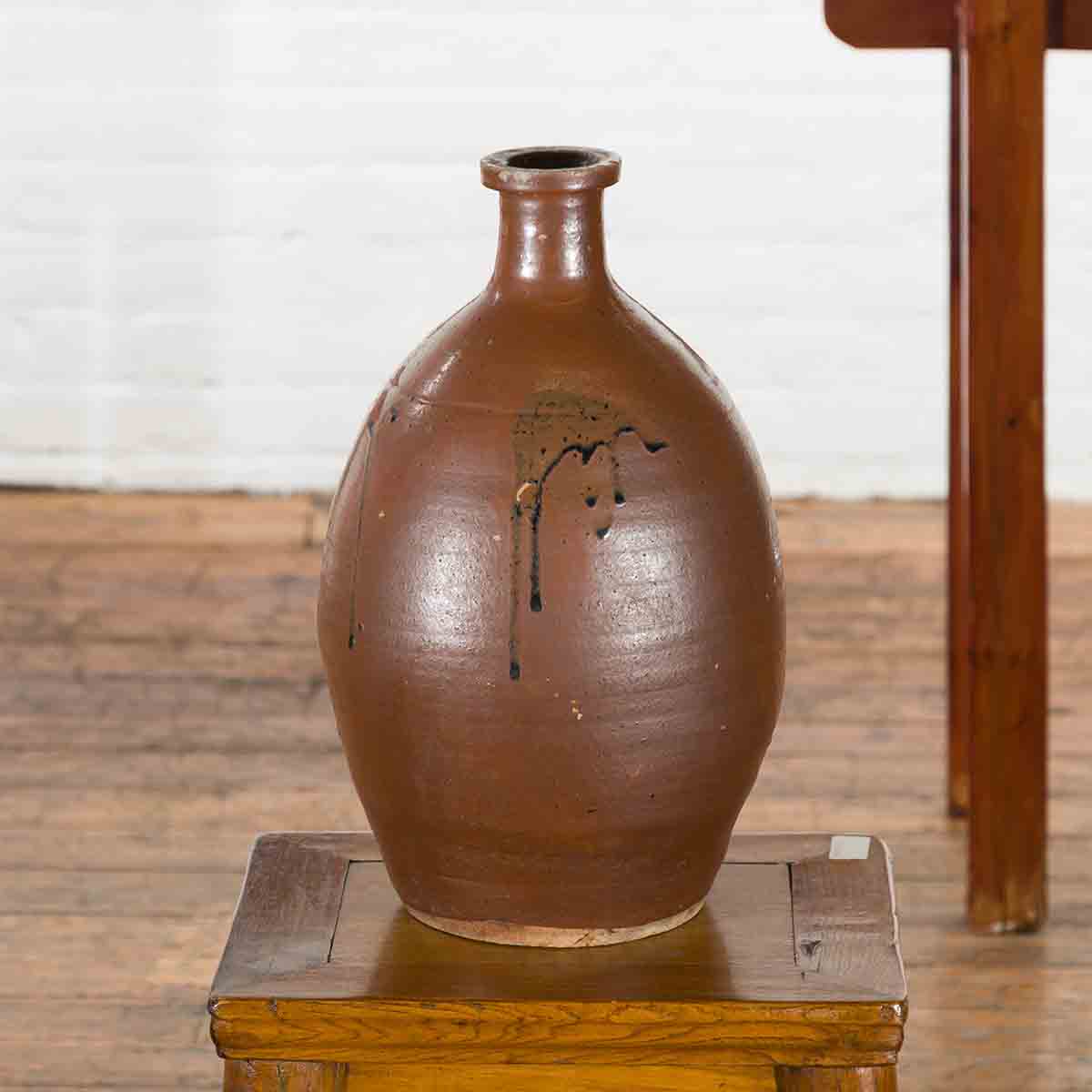 Japanese Taishō Period 1900s Tamba Tachikui Ware Brown Sake Jar with Drip Glaze-2. Asian & Chinese Furniture, Art, Antiques, Vintage Home Décor for sale at FEA Home