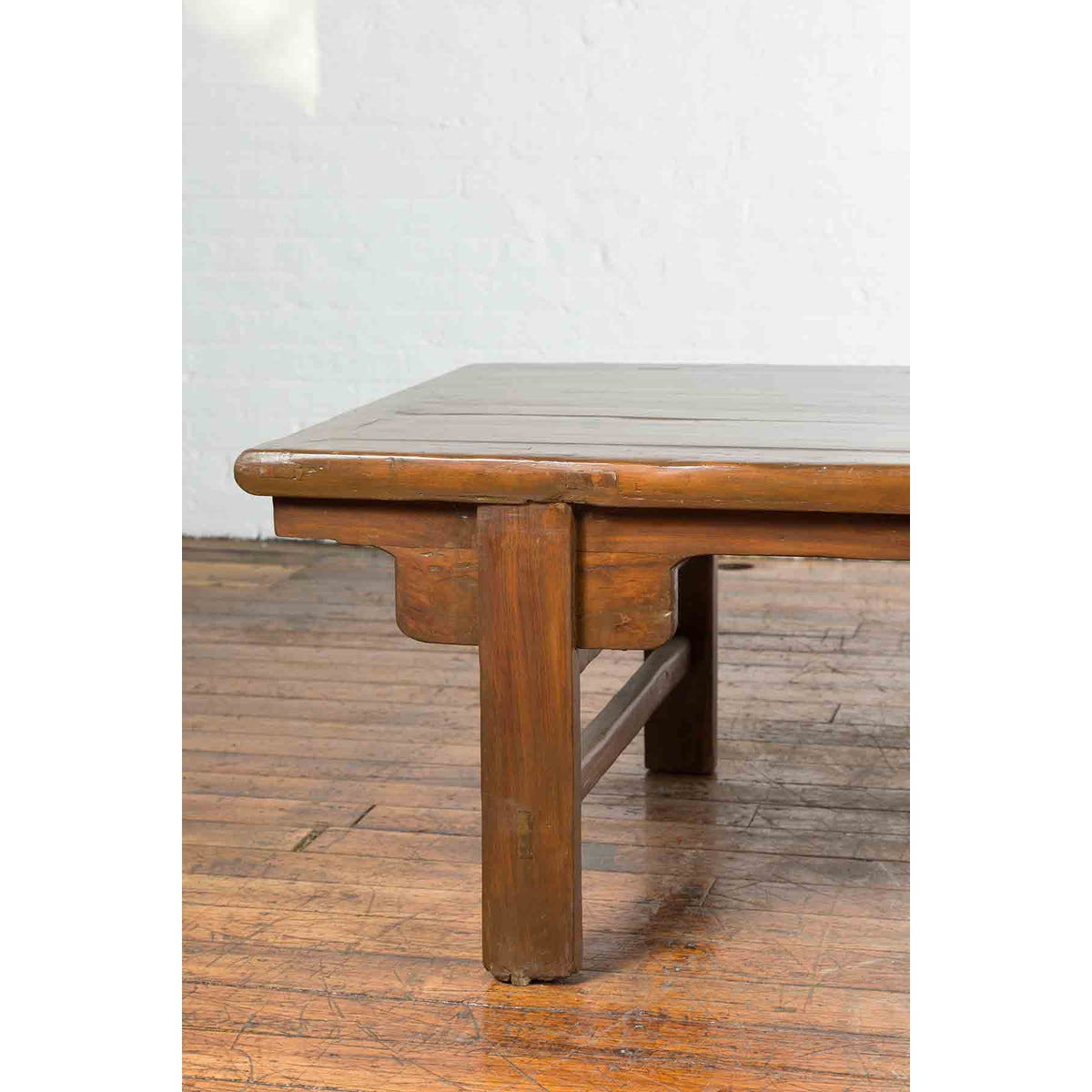 Chinese Qing Dynasty 19th Century Wide Coffee Table with Carved Spandrels-5. Asian &amp; Chinese Furniture, Art, Antiques, Vintage Home Décor for sale at FEA Home