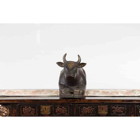 Indian Vintage Carved Wooden Bull Sculpture Depicting Guardian Deity Nandi