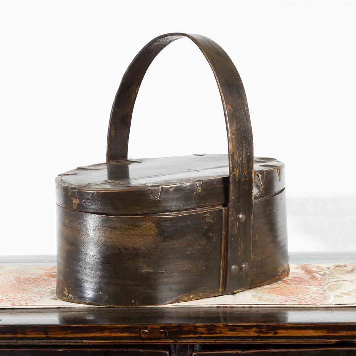 Chinese Early 20th Century Oval Carrying Basket with Large Bamboo Handle-2. Asian & Chinese Furniture, Art, Antiques, Vintage Home Décor for sale at FEA Home