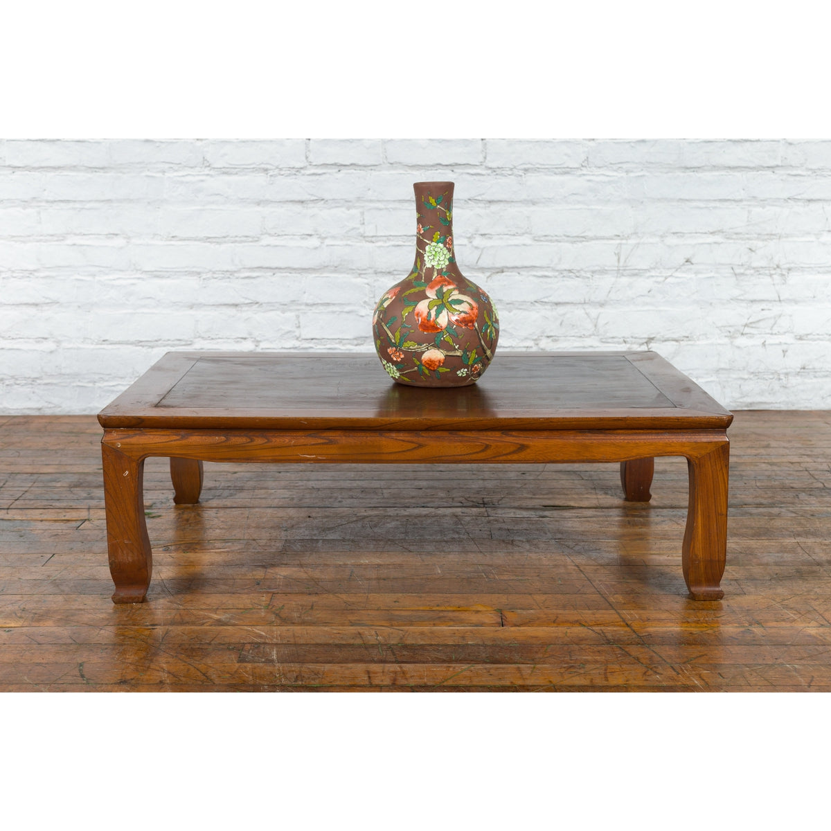 Chinese Vintage Low Coffee Table with Two-Toned Top and Curving Legs-3. Asian &amp; Chinese Furniture, Art, Antiques, Vintage Home Décor for sale at FEA Home