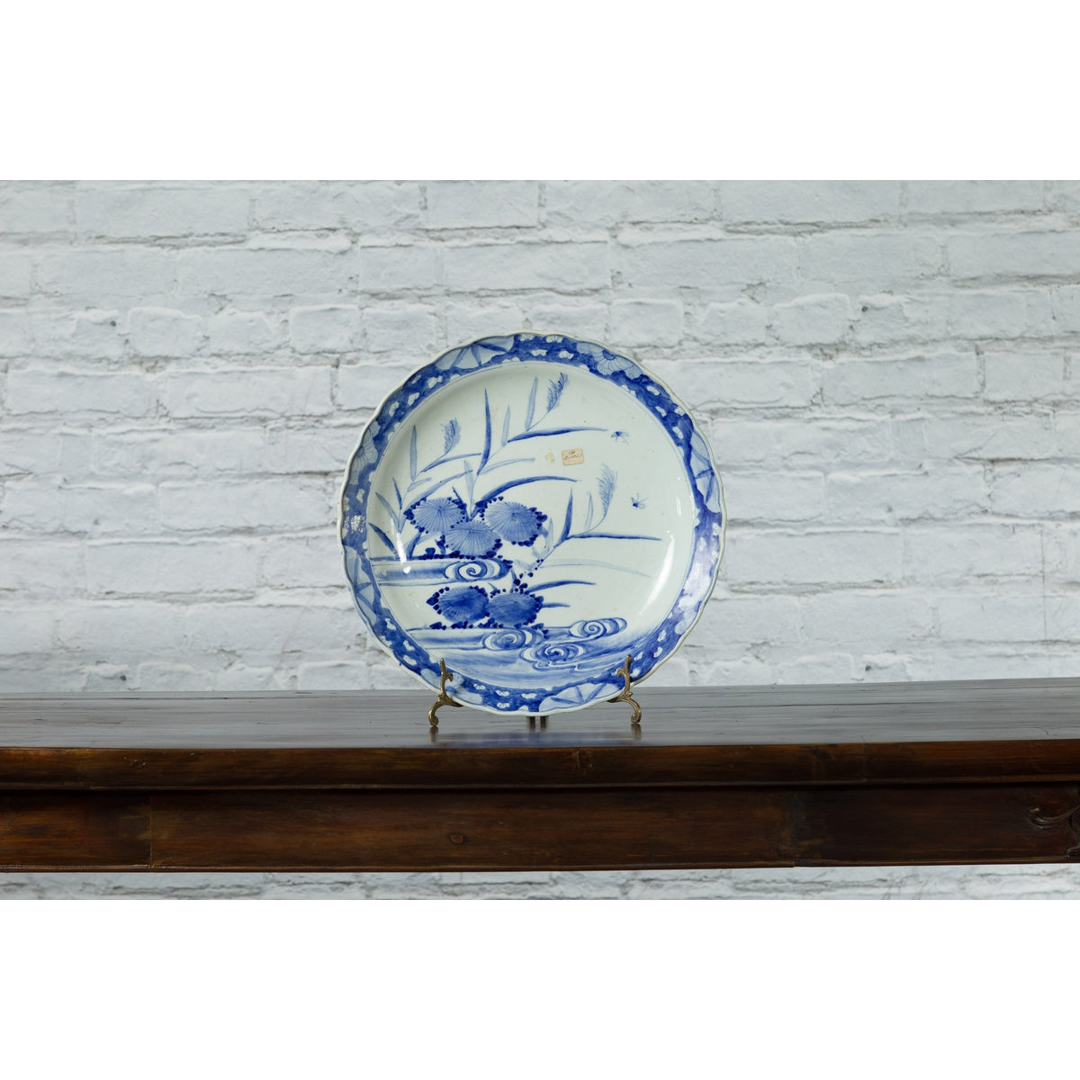 19th Century Japanese Porcelain Imari Plate with Painted Blue and White Décor-6. Asian &amp; Chinese Furniture, Art, Antiques, Vintage Home Décor for sale at FEA Home