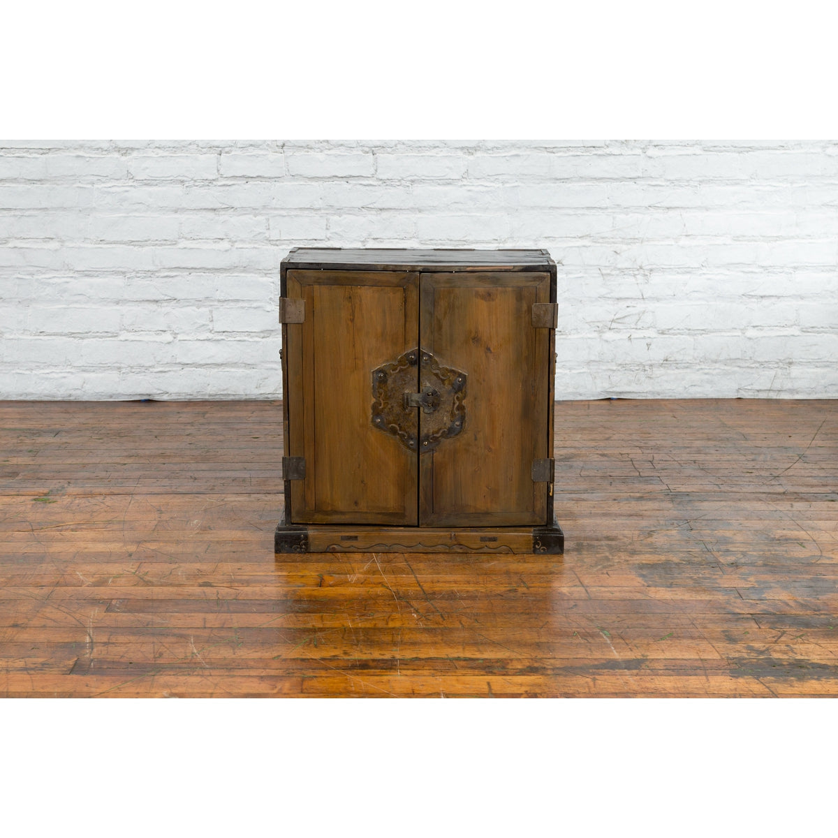 A Chinese Qing Dynasty Period 19th Century Carrying Chest with Lateral Handles-14. Asian &amp; Chinese Furniture, Art, Antiques, Vintage Home Décor for sale at FEA Home