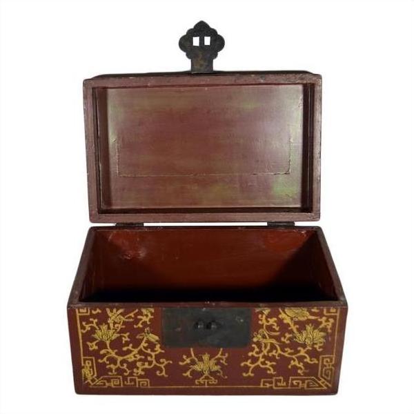 Antique Chinese Lacquer Box – Dancing Figures, Scenic Lid-8. Asian &amp; Chinese Furniture, Art, Antiques, Vintage Home Décor for sale at FEA Home