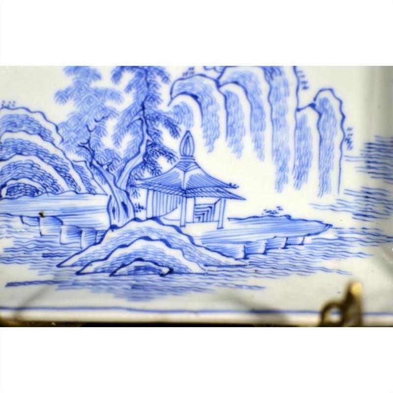 Blue and white porcelain tray with landscape design, pavilion, and willow trees, antique style.