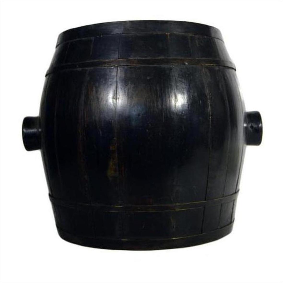 Brown varnished wood grain Chinese barrel with two side handles, antique 19th-century style, on white background.
