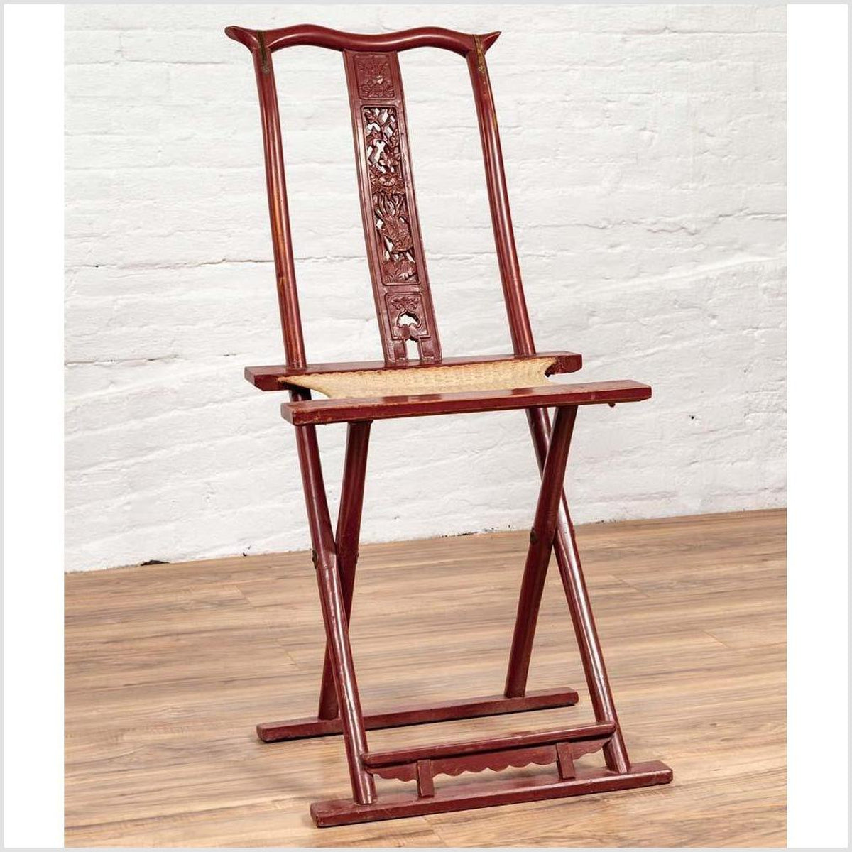 Antique Chinese Red Lacquered Folding Traveler&#39;s Chair with Footrest and Fabric-5. Asian &amp; Chinese Furniture, Art, Antiques, Vintage Home Décor for sale at FEA Home