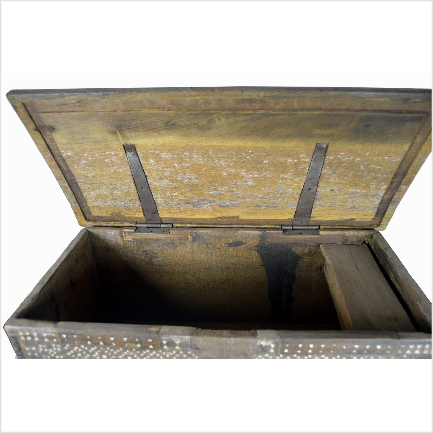 Antique Hand Made Anglo-Indian Bone and Horn Home Blanket Chest Trunk-13. Asian &amp; Chinese Furniture, Art, Antiques, Vintage Home Décor for sale at FEA Home