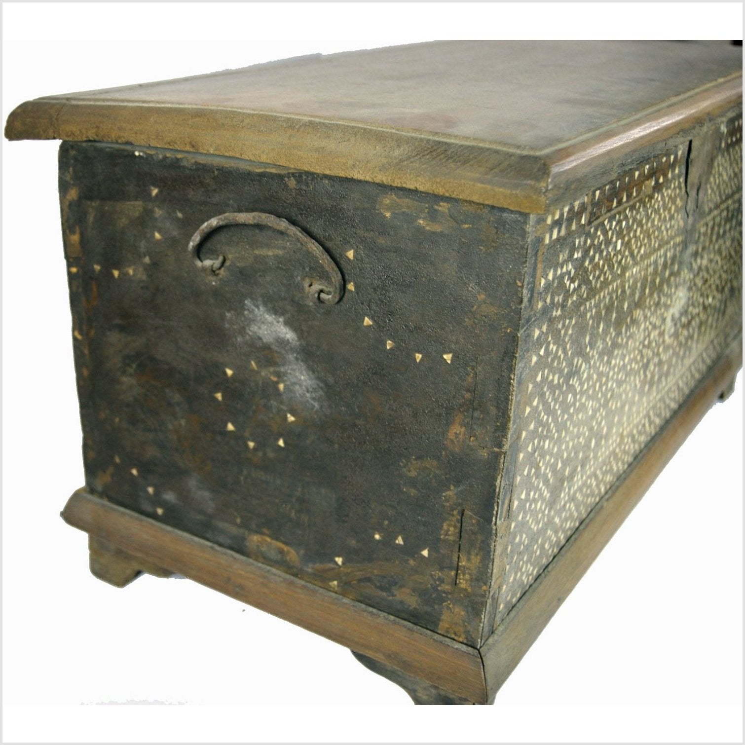 Antique Hand Made Anglo-Indian Bone and Horn Home Blanket Chest Trunk-6. Asian &amp; Chinese Furniture, Art, Antiques, Vintage Home Décor for sale at FEA Home