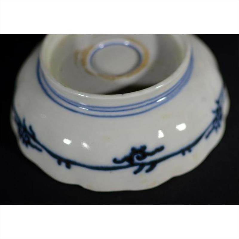 Antique Hand Painted Japanese Imari Porcelain Bowl-7. Asian &amp; Chinese Furniture, Art, Antiques, Vintage Home Décor for sale at FEA Home