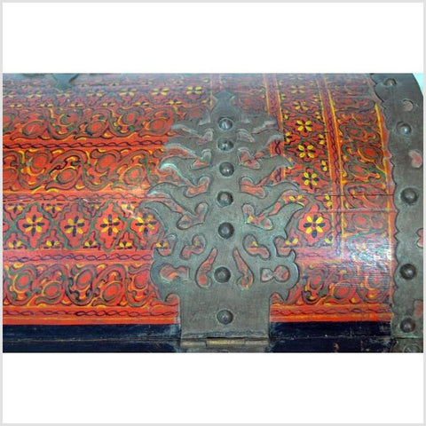 Antique Indian Trunk-YN4909-5. Asian & Chinese Furniture, Art, Antiques, Vintage Home Décor for sale at FEA Home