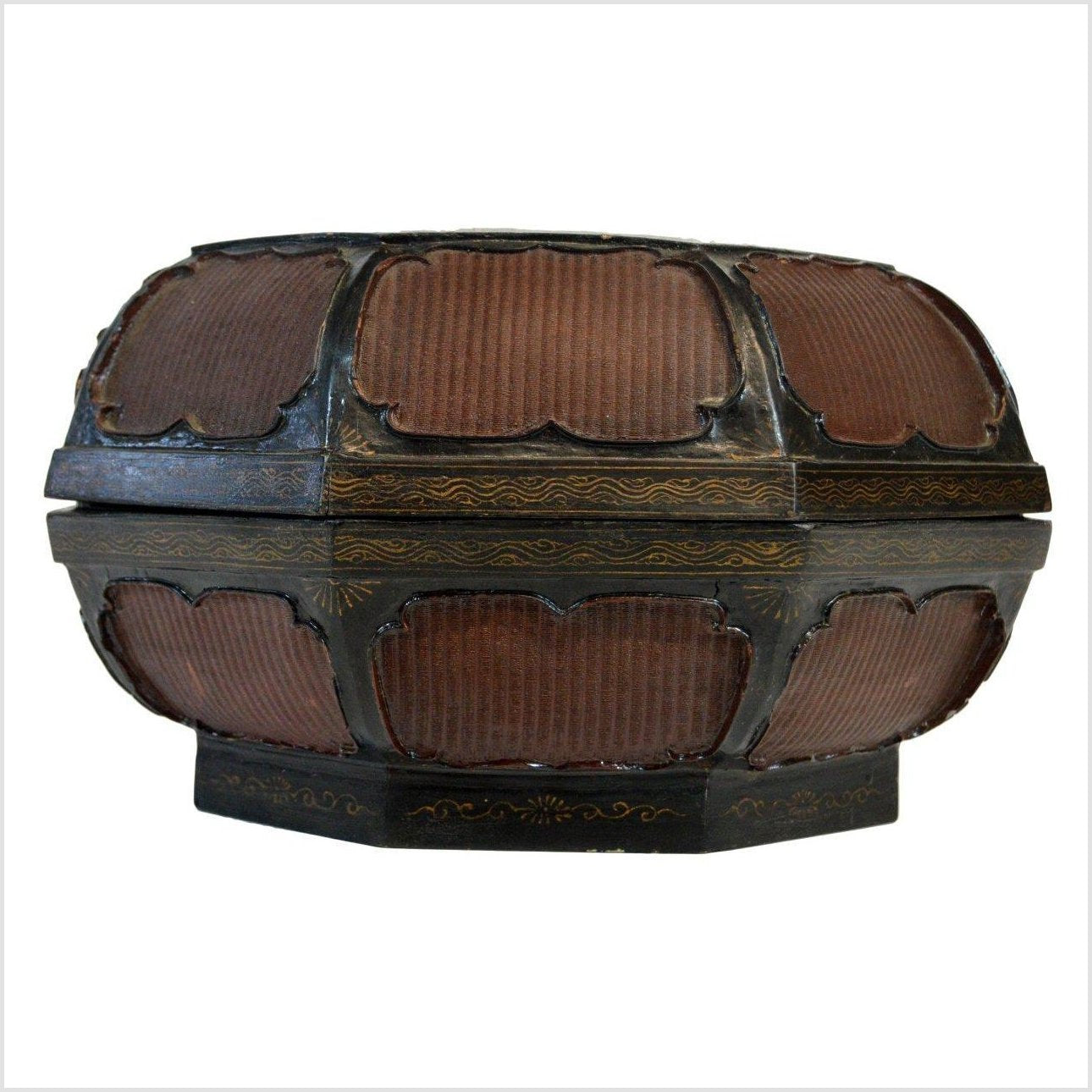 Basket with Top-2. Asian & Chinese Furniture, Art, Antiques, Vintage Home Décor for sale at FEA Home