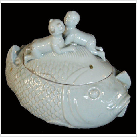 Blanc de Chine Porcelain Fish 