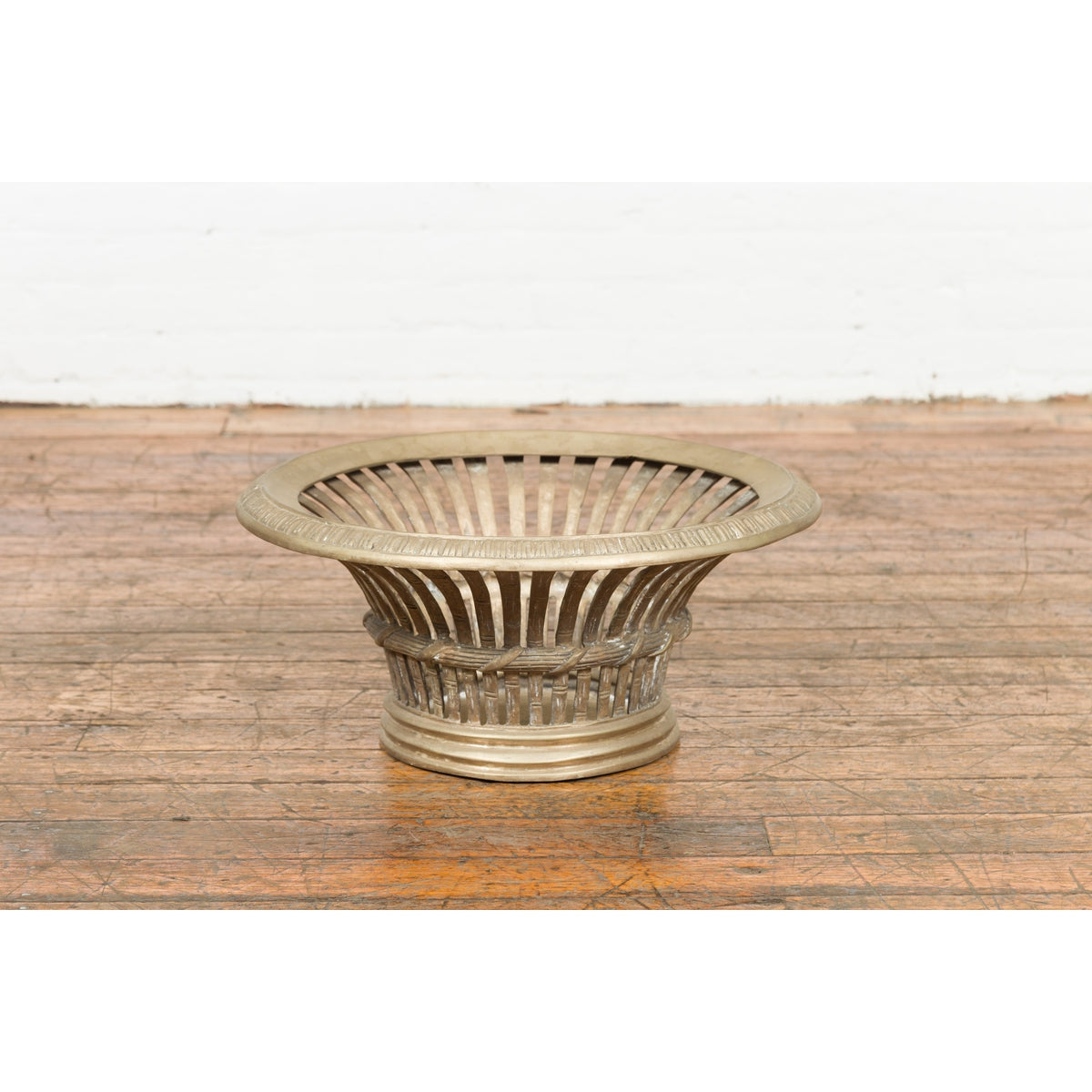 Cast Bronze Venetian Style Decorative Bowl with Light Patina and Reed Motifs-2. Asian & Chinese Furniture, Art, Antiques, Vintage Home Décor for sale at FEA Home