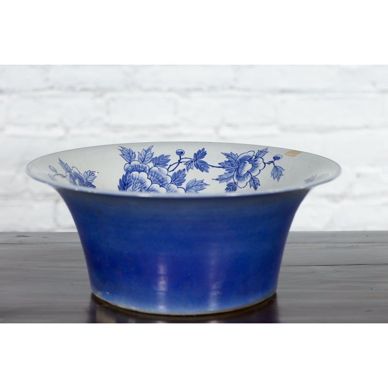 Chinese Blue and White Porcelain Wash Basin with Floral Motifs and Cobalt Blue-YN3531-2. Asian & Chinese Furniture, Art, Antiques, Vintage Home Décor for sale at FEA Home